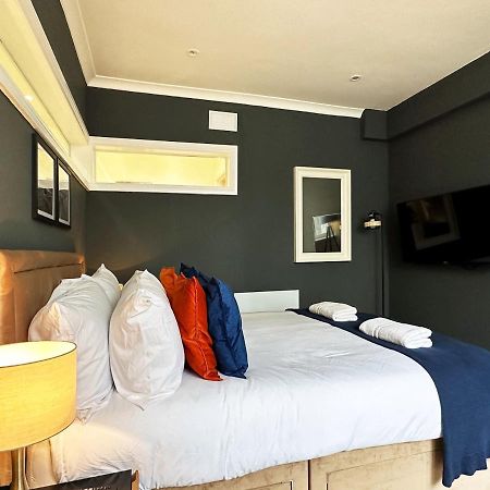 Liam Place Near Hyde Park - 1 Double Bed, 1 Sofa Bed, Spacious Apartment, Private Entrance ลอนดอน ภายนอก รูปภาพ