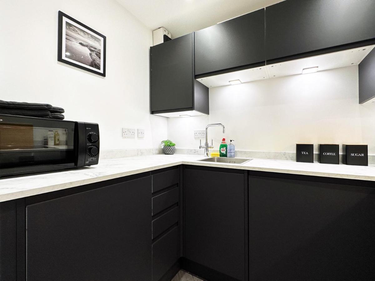 Liam Place Near Hyde Park - 1 Double Bed, 1 Sofa Bed, Spacious Apartment, Private Entrance ลอนดอน ภายนอก รูปภาพ