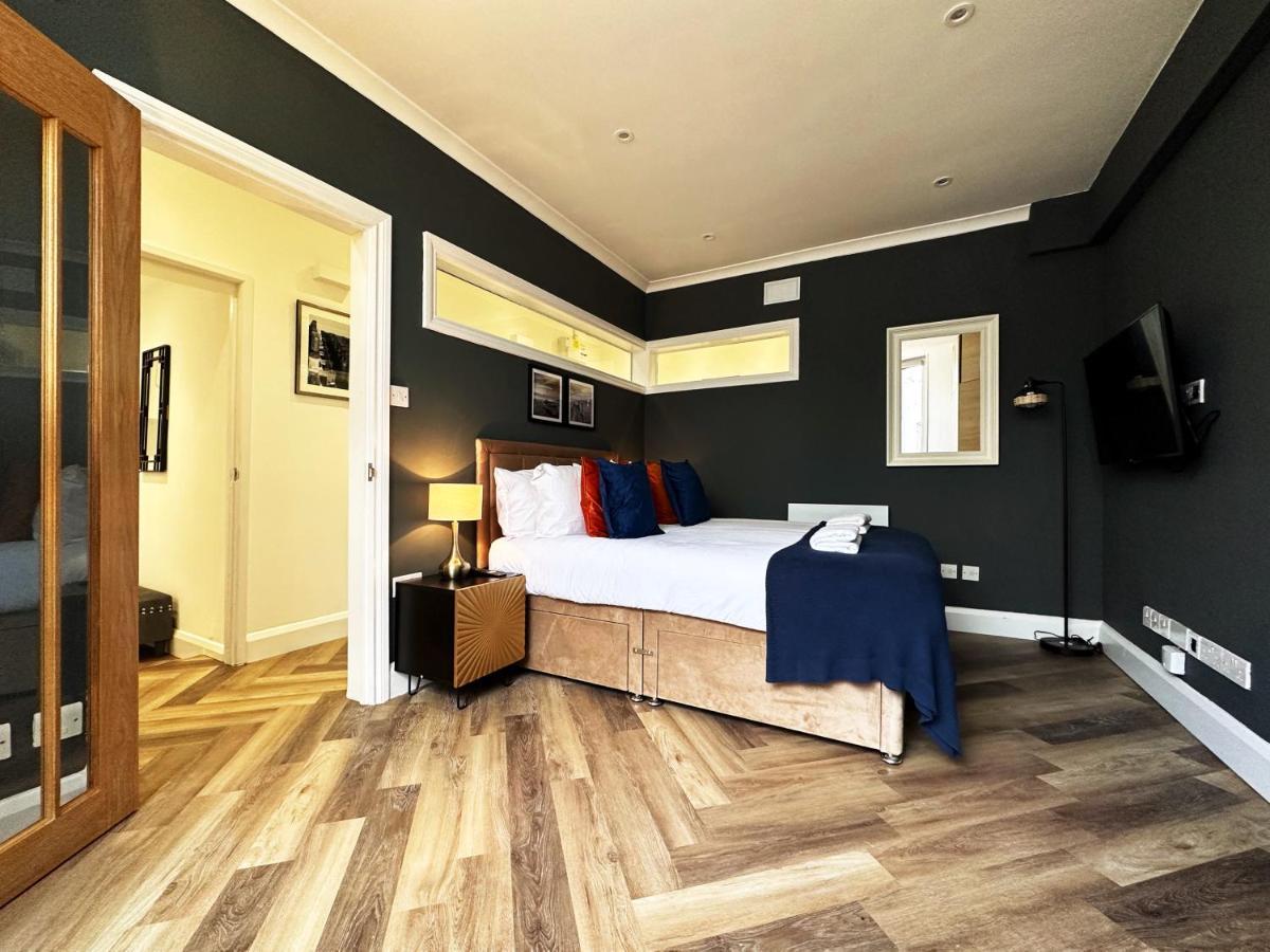 Liam Place Near Hyde Park - 1 Double Bed, 1 Sofa Bed, Spacious Apartment, Private Entrance ลอนดอน ภายนอก รูปภาพ