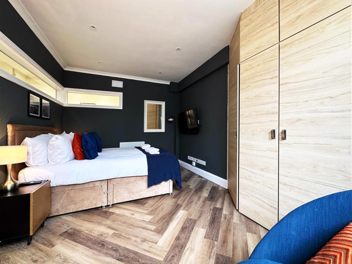 Liam Place Near Hyde Park - 1 Double Bed, 1 Sofa Bed, Spacious Apartment, Private Entrance ลอนดอน ภายนอก รูปภาพ
